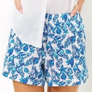 Lilly Pulitzer NWT Buttercup Stretch Short Blue and White Seashell ~ Size 14